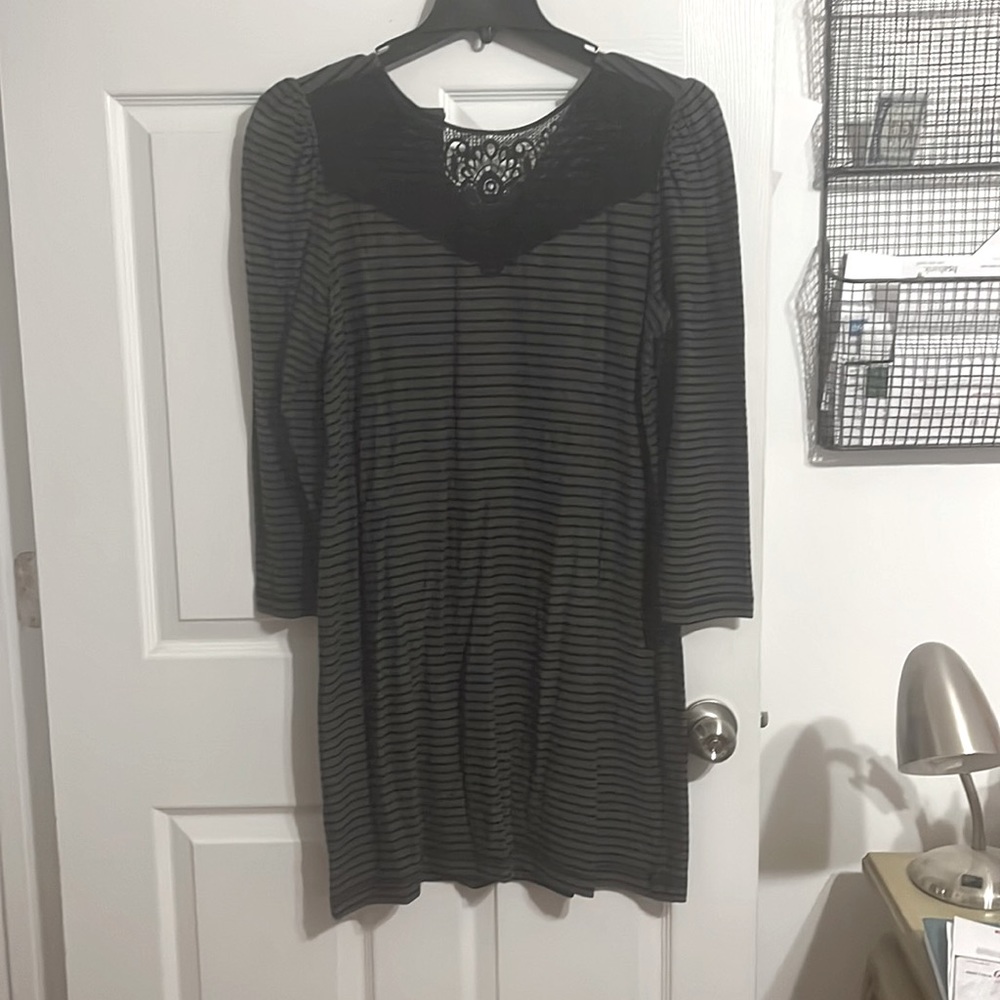 New with Tags, never worn Loft cotton ribbed dress with lace detail. Cute on!